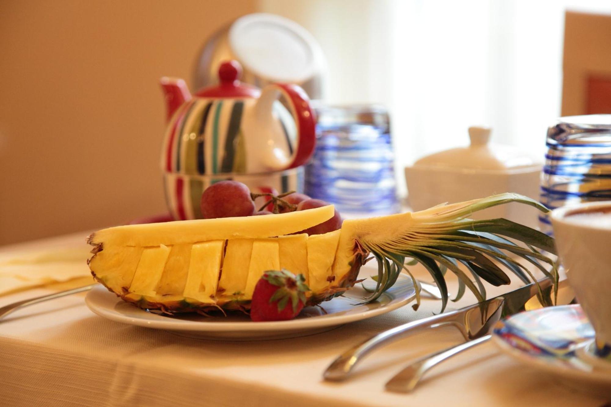 Portercole B&B Тропеа Екстериор снимка